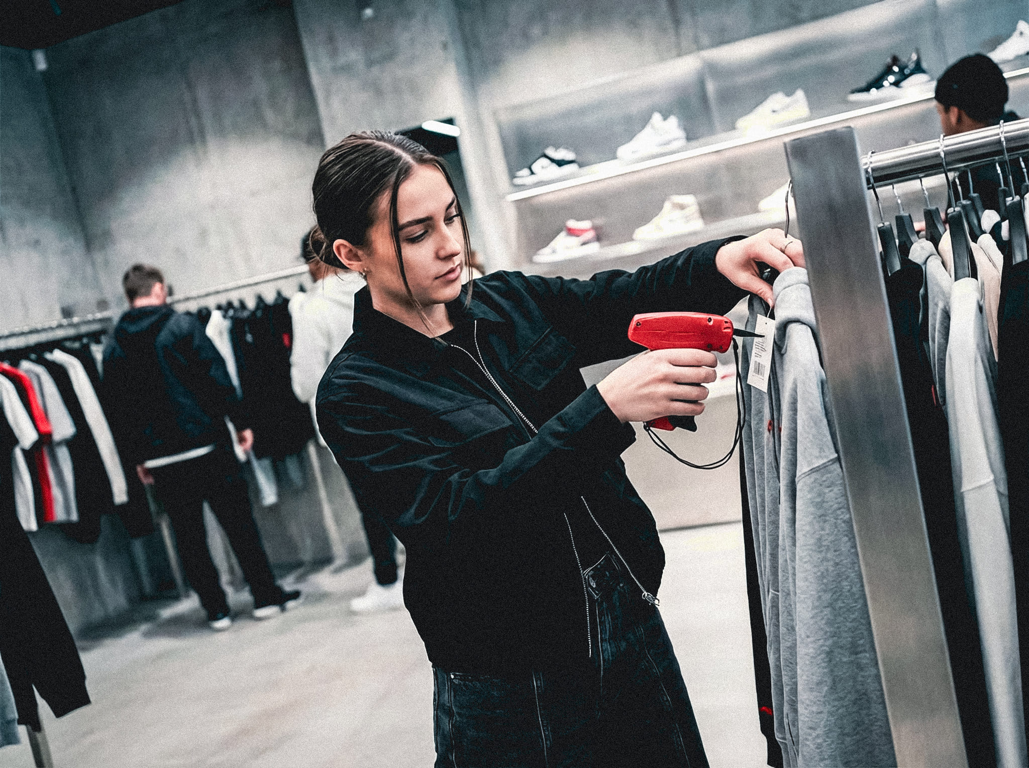 Firefly_Make the tagging gun a bit smaller 711652